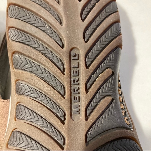 MERRELL Sz 9  Thong Strappy Velcro Closure Sandals - Picture 11 of 11